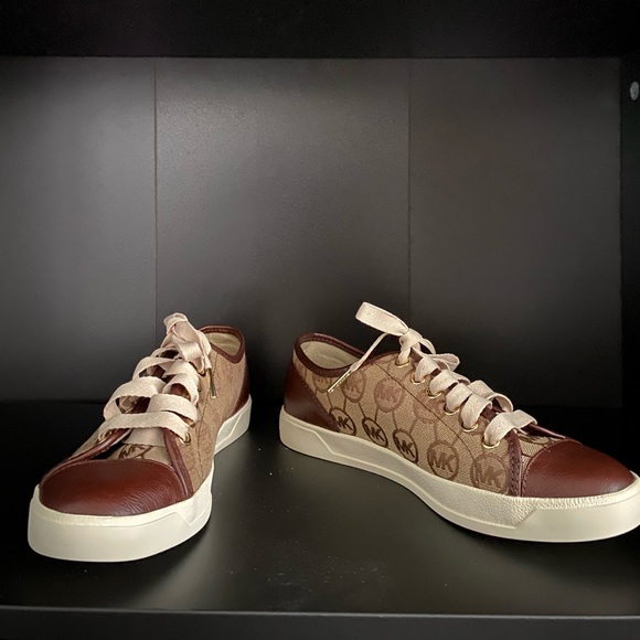 Michael Kors Monogram Sneakers - Picture 7 of 10